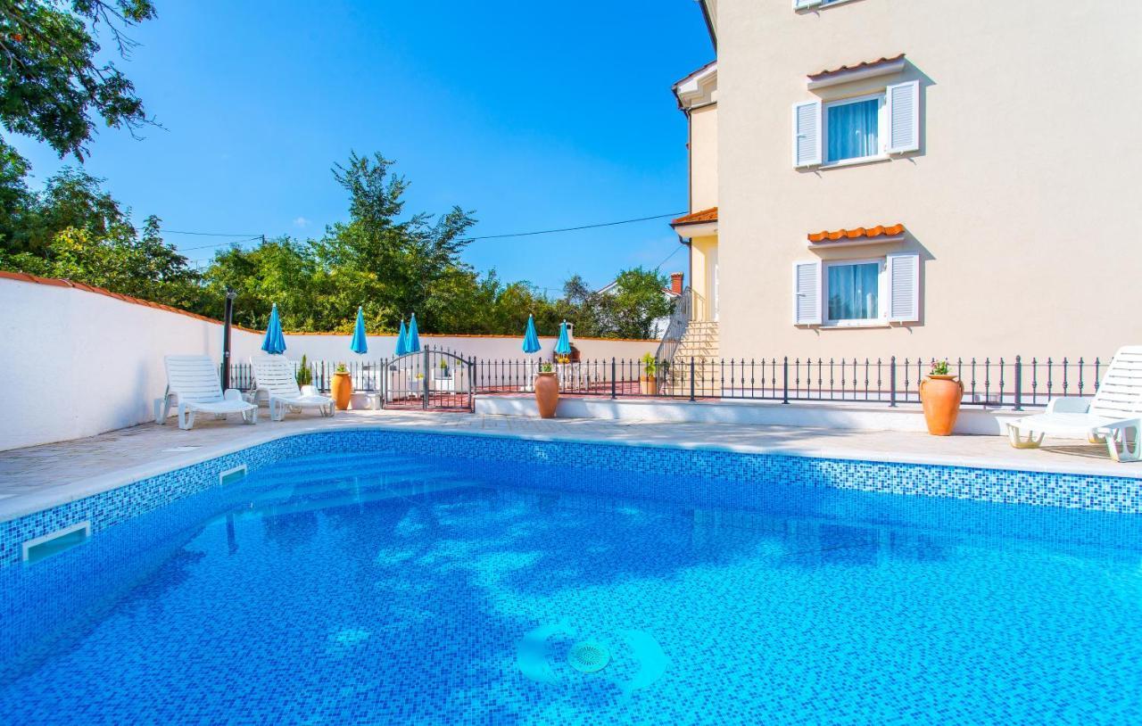 Luxury Palmer Residence Krk Dobrinj Zewnętrze zdjęcie