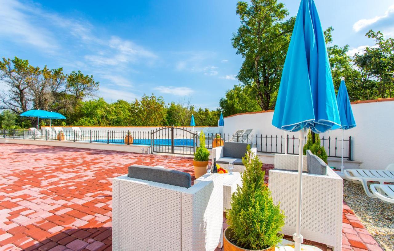 Luxury Palmer Residence Krk Dobrinj Zewnętrze zdjęcie