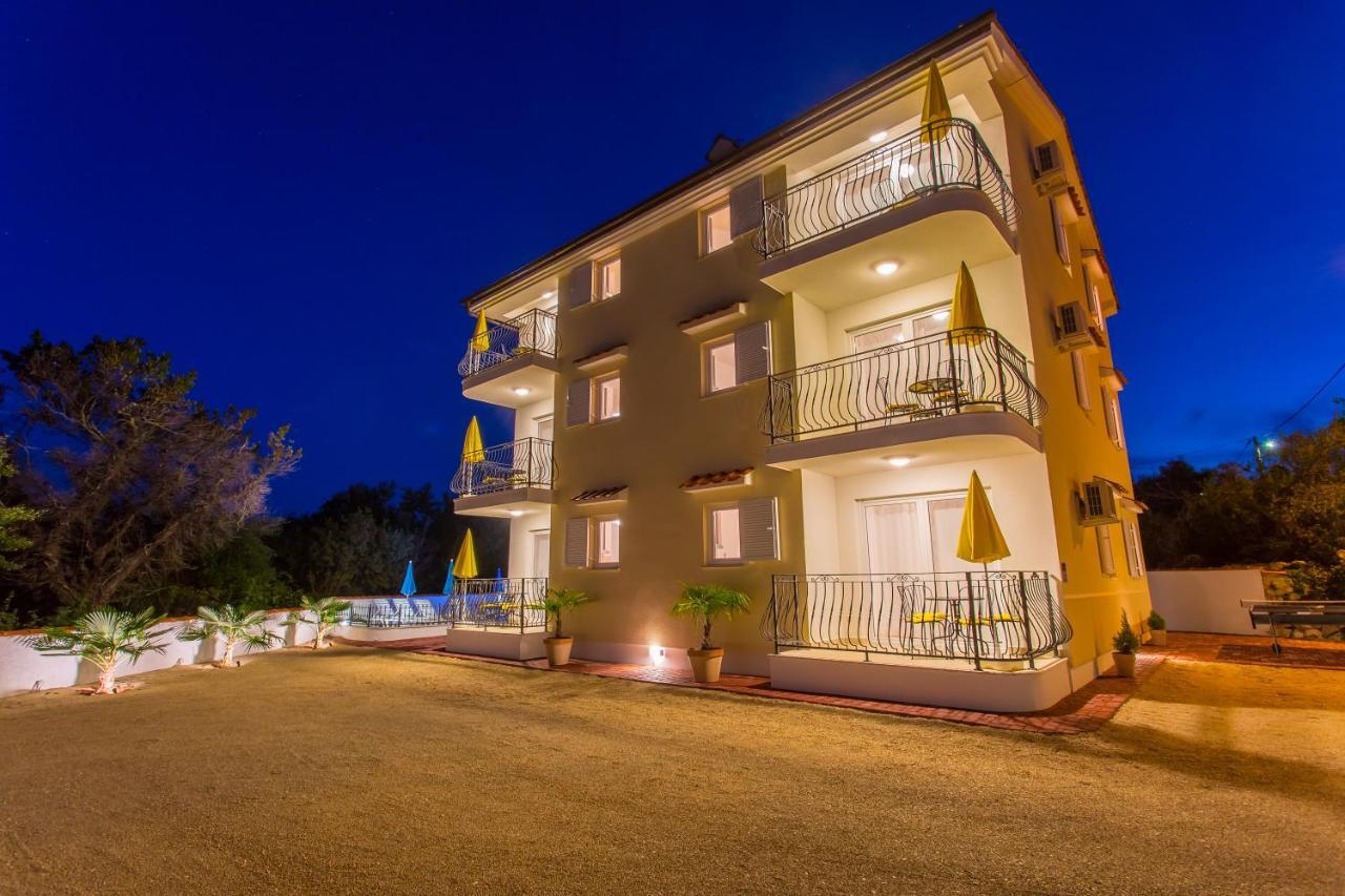 Luxury Palmer Residence Krk Dobrinj Zewnętrze zdjęcie