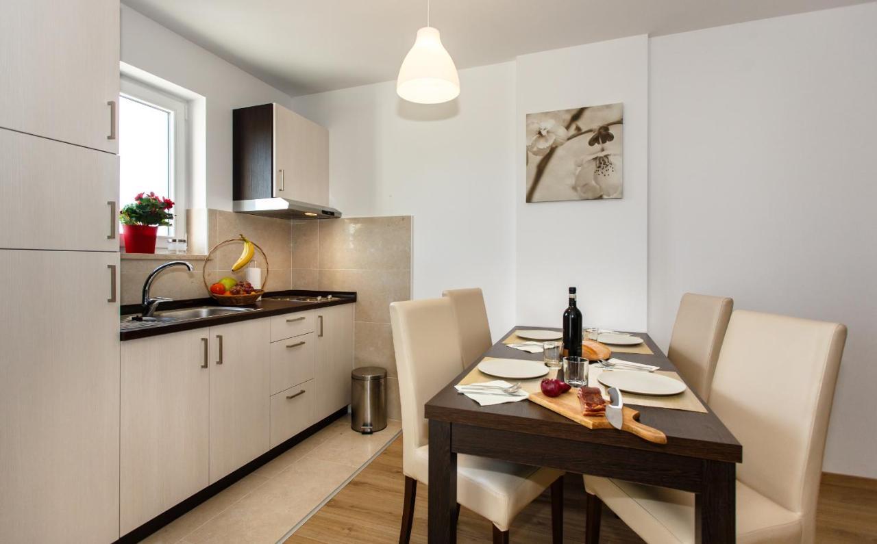 Luxury Palmer Residence Krk Dobrinj Zewnętrze zdjęcie